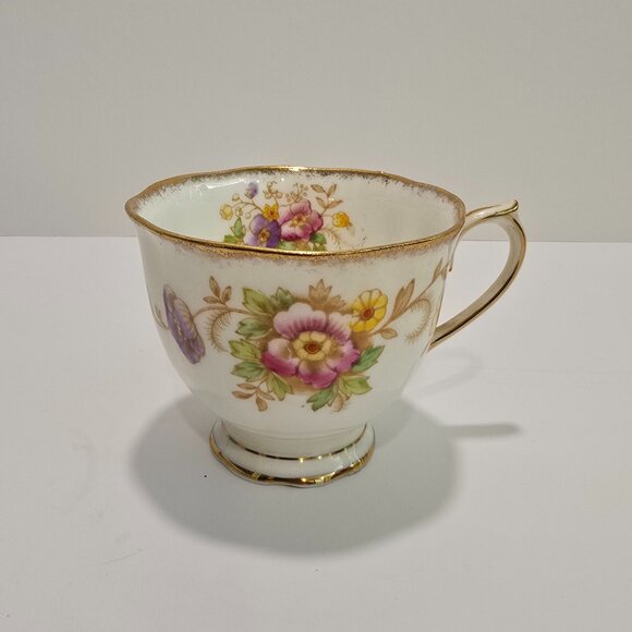 Royal Albert - Evesham Vintage Teacup - Picture 1 of 4